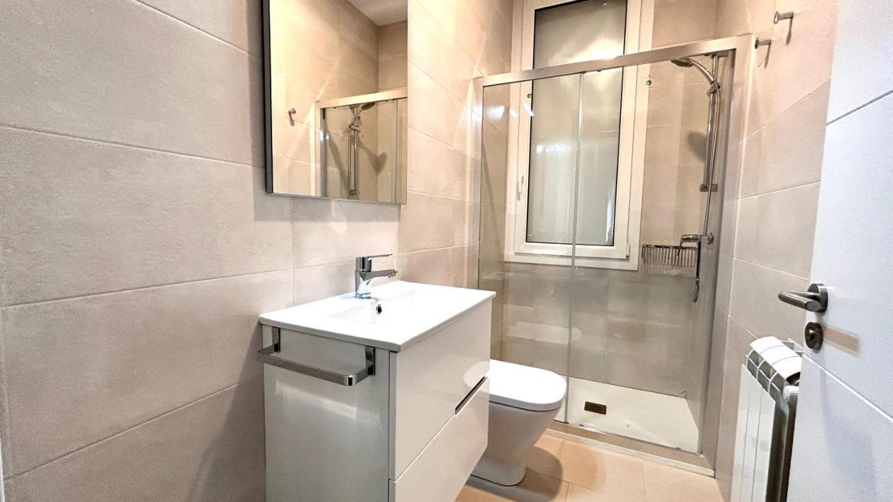 Larramendi City Center Сан Себастиан Екстериор снимка