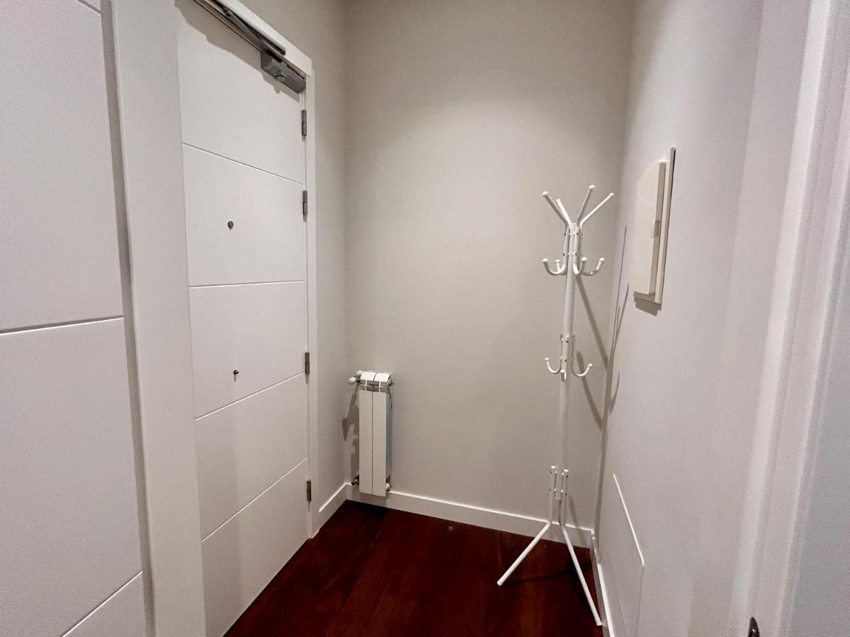 Larramendi City Center Сан Себастиан Екстериор снимка